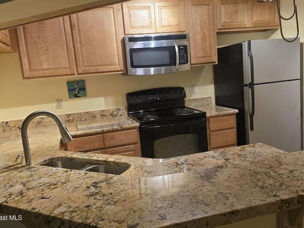 7667 N Wickham Road, Suntree, FL 32940