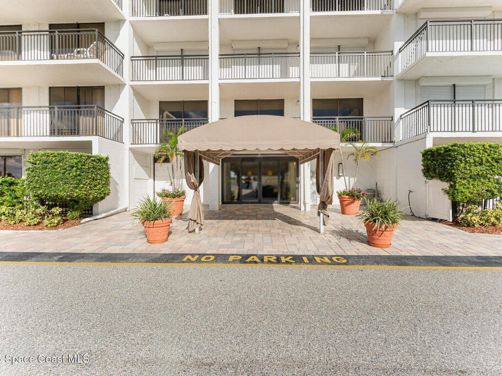 2100 N Atlantic Avenue, Cocoa Beach, FL 32931