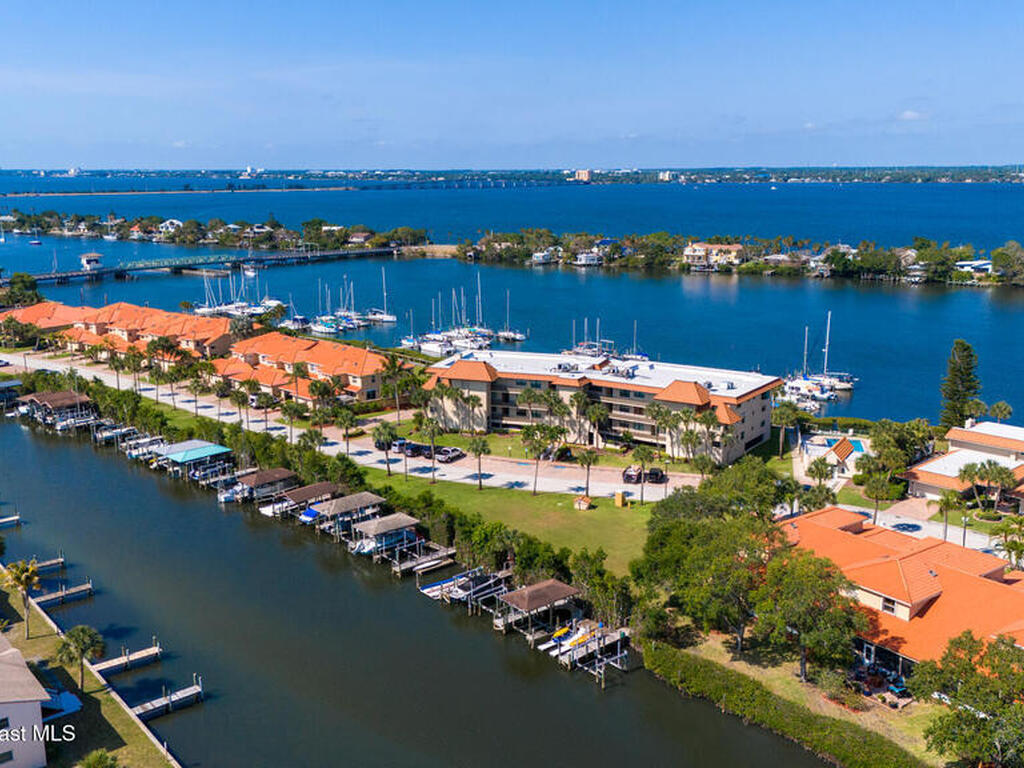 18 Marina Isles Boulevard, Indian Harbour Beach, FL 32937