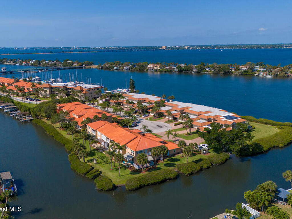 18 Marina Isles Boulevard, Indian Harbour Beach, FL 32937