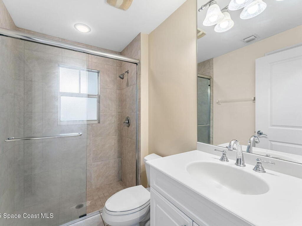 890 NE Vignoles Avenue, Palm Bay, FL 32905