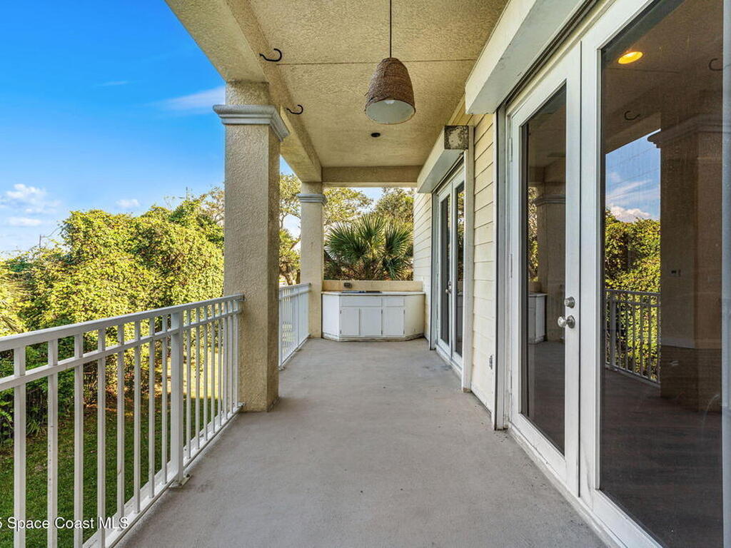 890 NE Vignoles Avenue, Palm Bay, FL 32905