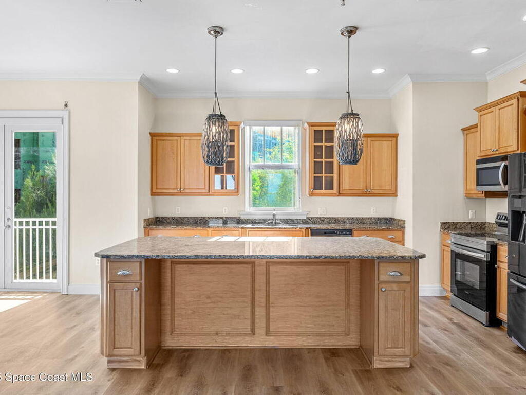 890 NE Vignoles Avenue, Palm Bay, FL 32905