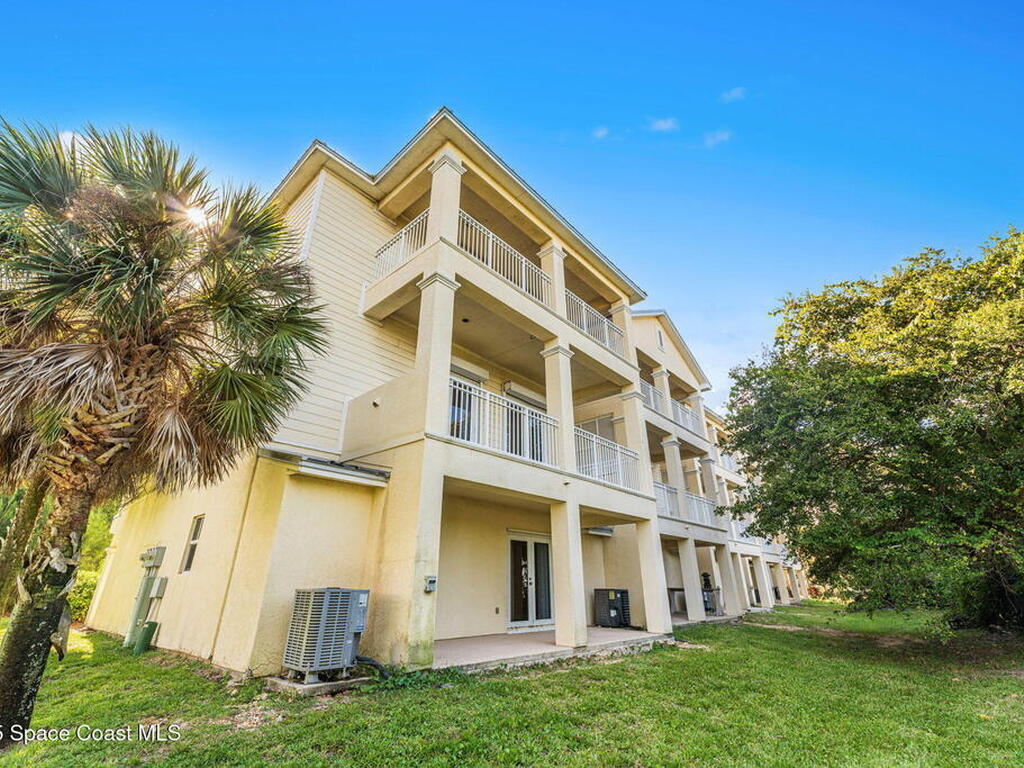 890 NE Vignoles Avenue, Palm Bay, FL 32905