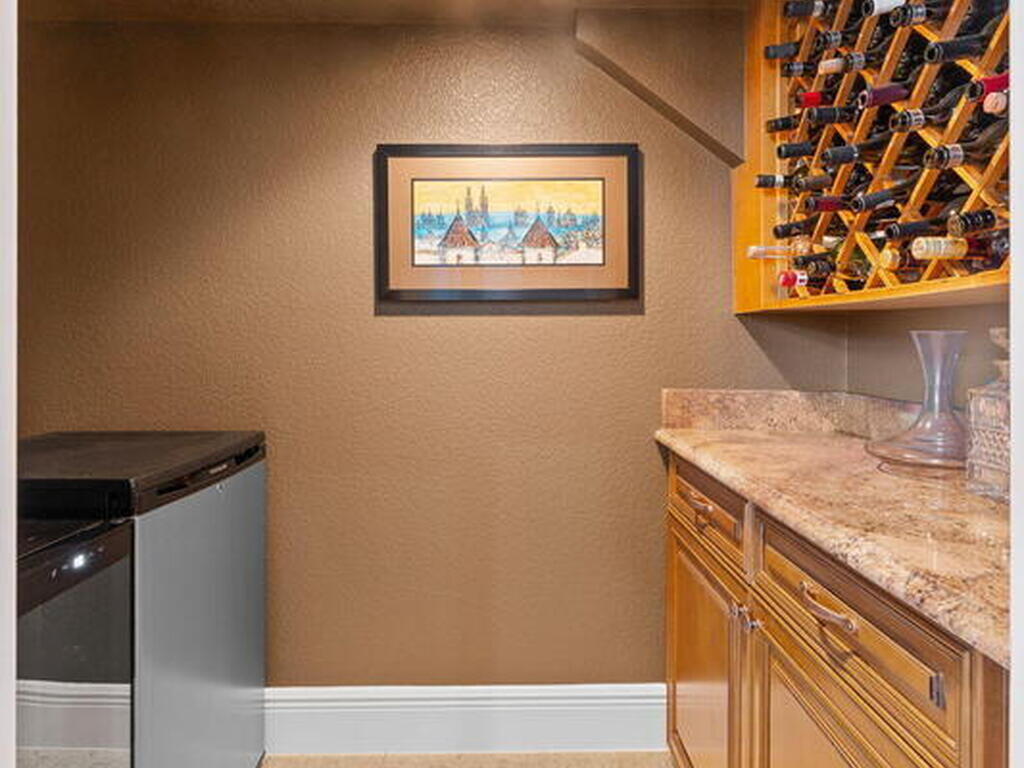 327 Lansing Island Drive, Indian Harbour Beach, FL 32937