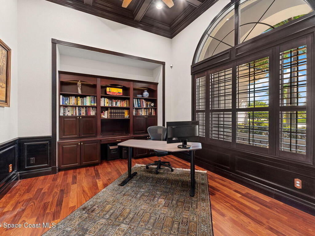 327 Lansing Island Drive, Indian Harbour Beach, FL 32937