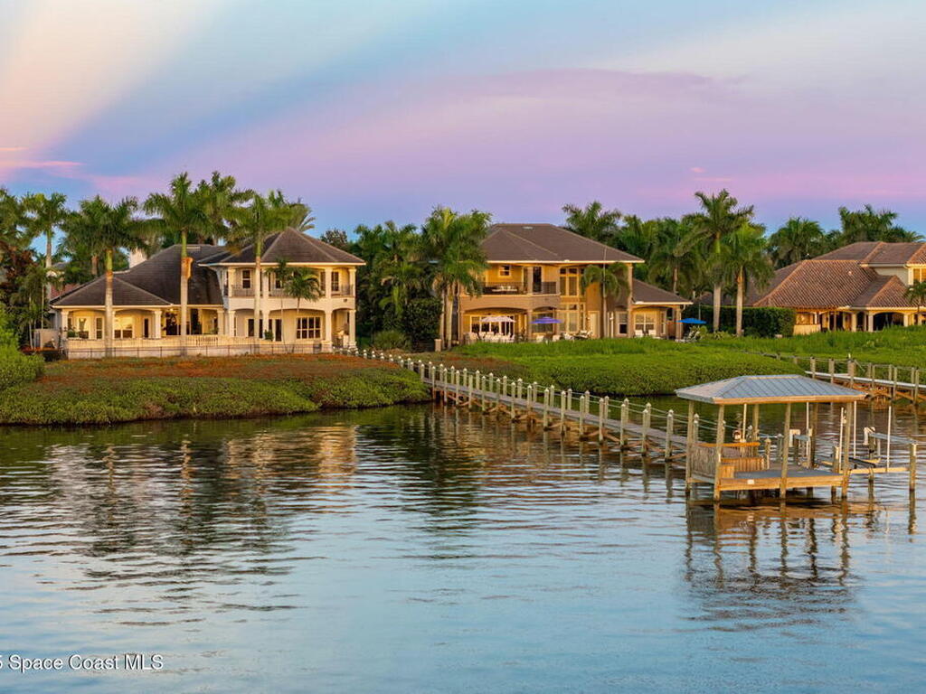 327 Lansing Island Drive, Indian Harbour Beach, FL 32937