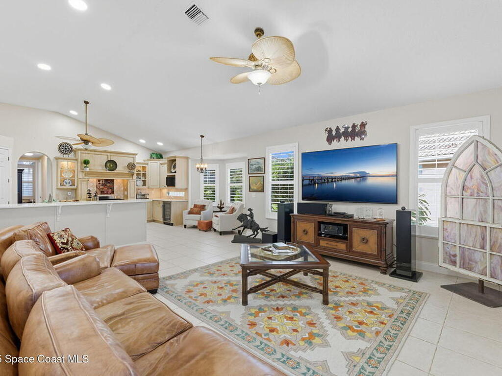 6301 Portofino Lane, Melbourne, FL 32940