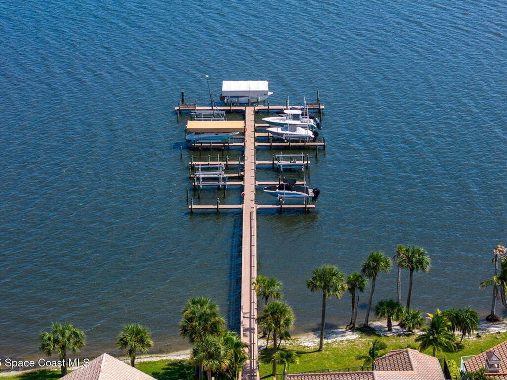 6301 Portofino Lane, Melbourne, FL 32940