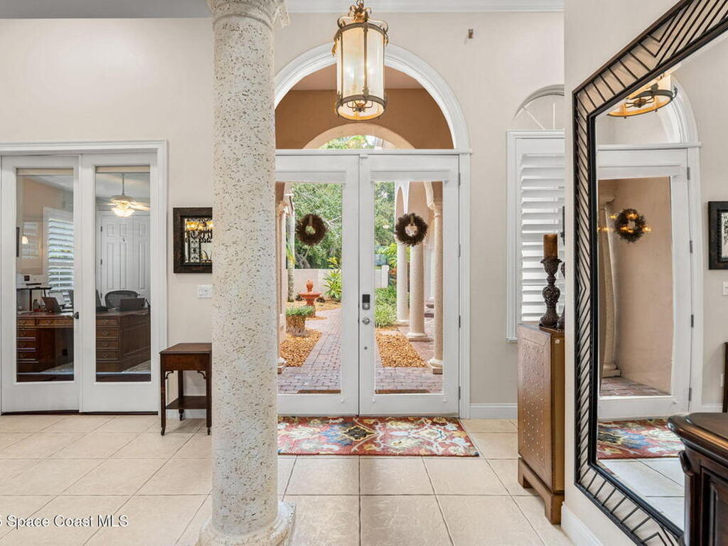 6301 Portofino Lane, Melbourne, FL 32940