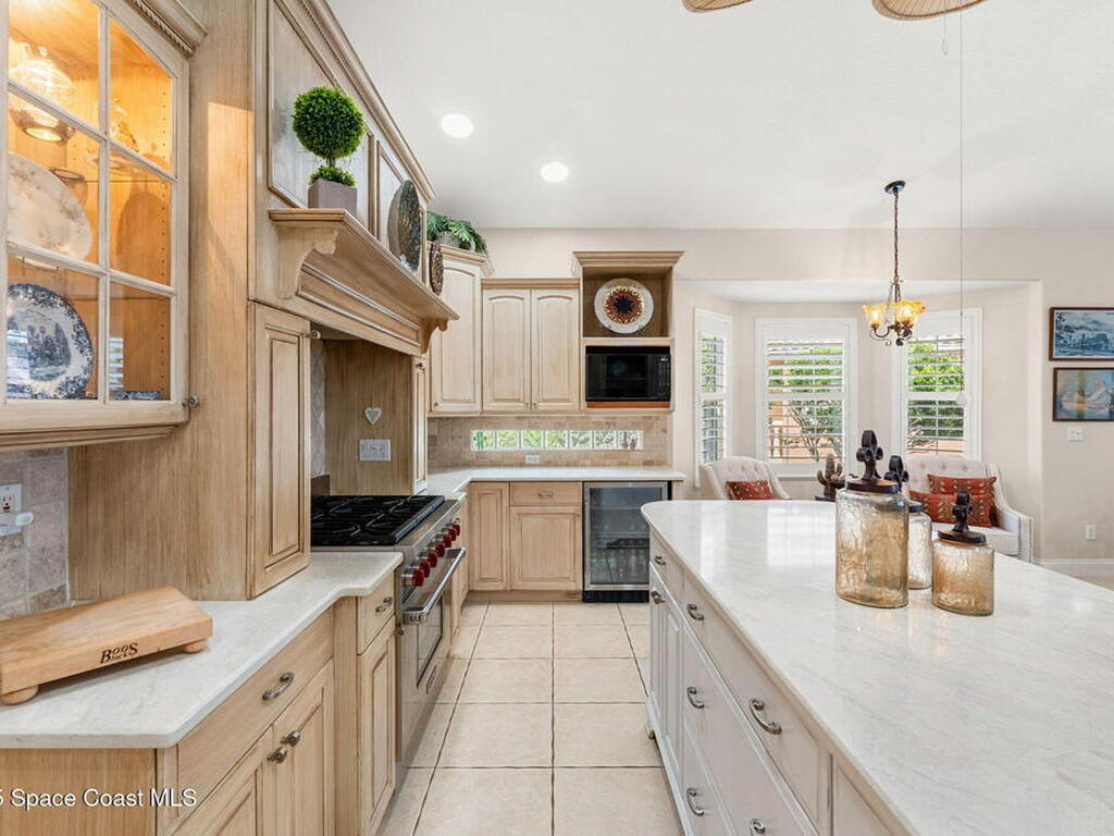 6301 Portofino Lane, Melbourne, FL 32940