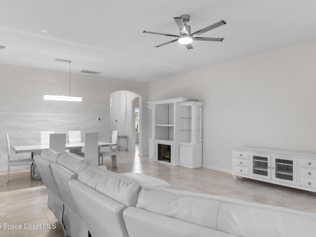 676 Stonebriar Drive, Palm Bay, FL 32909