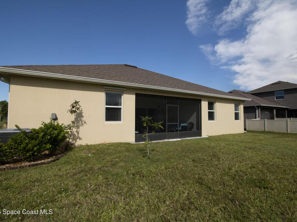 676 Stonebriar Drive, Palm Bay, FL 32909