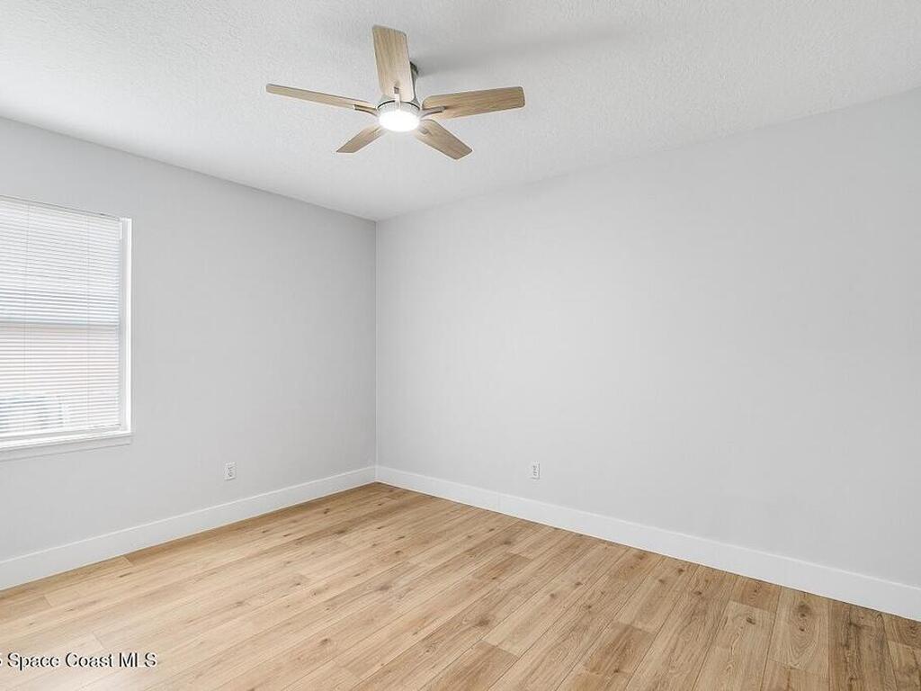 1118 9th Square, Vero Beach, FL 32960