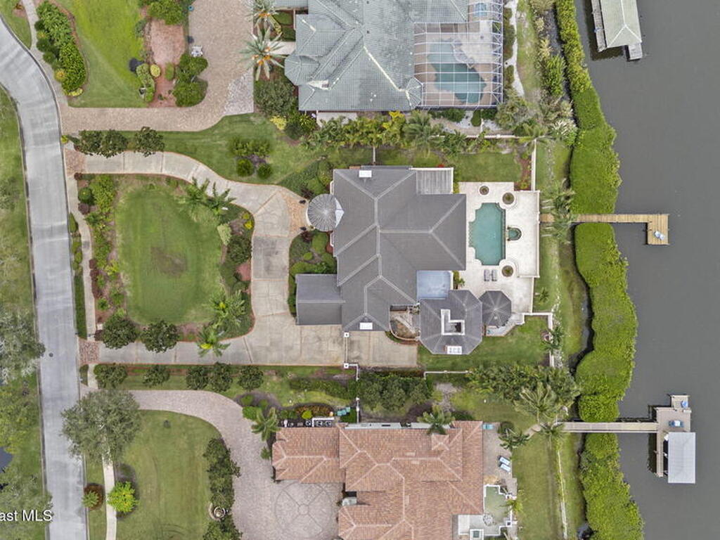 142 Lansing Island Drive, Indian Harbour Beach, FL 32937