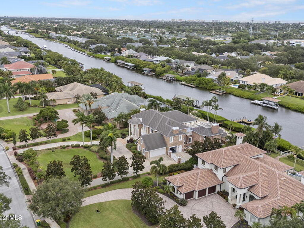 142 Lansing Island Drive, Indian Harbour Beach, FL 32937