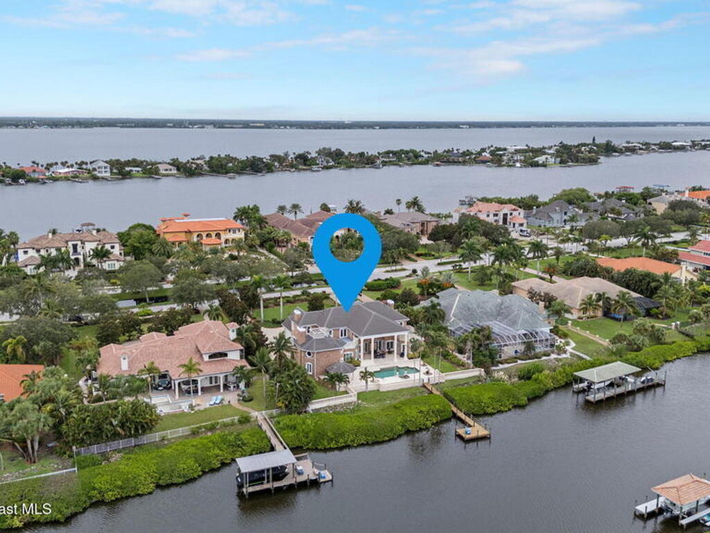 142 Lansing Island Drive, Indian Harbour Beach, FL 32937