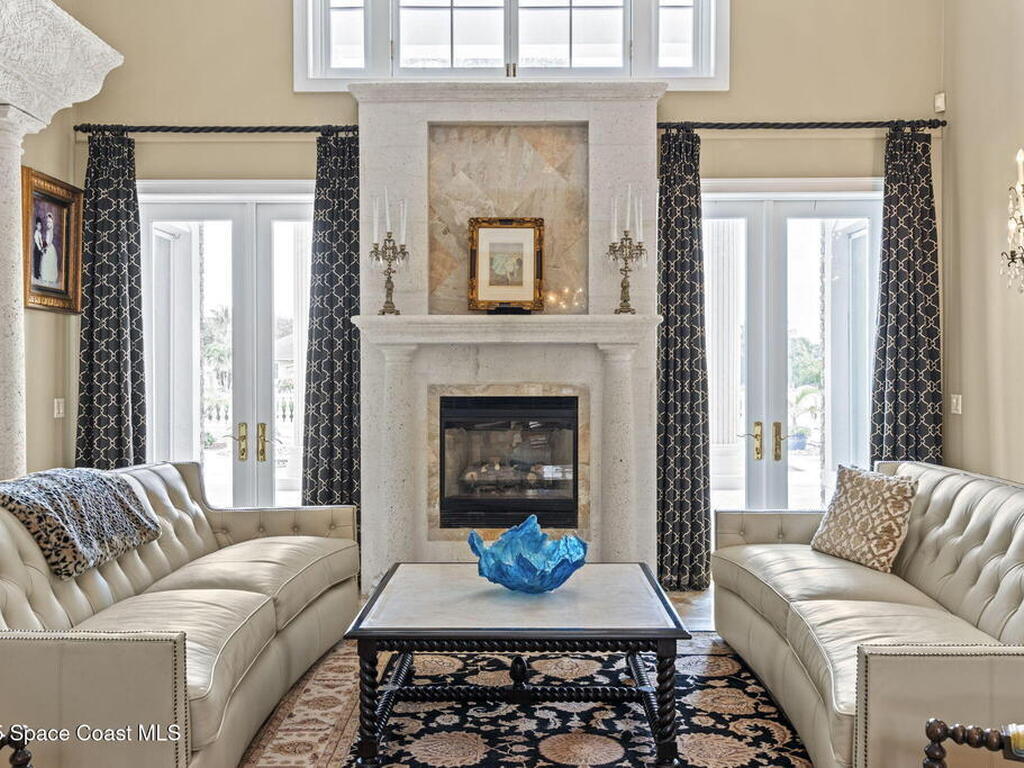 142 Lansing Island Drive, Indian Harbour Beach, FL 32937