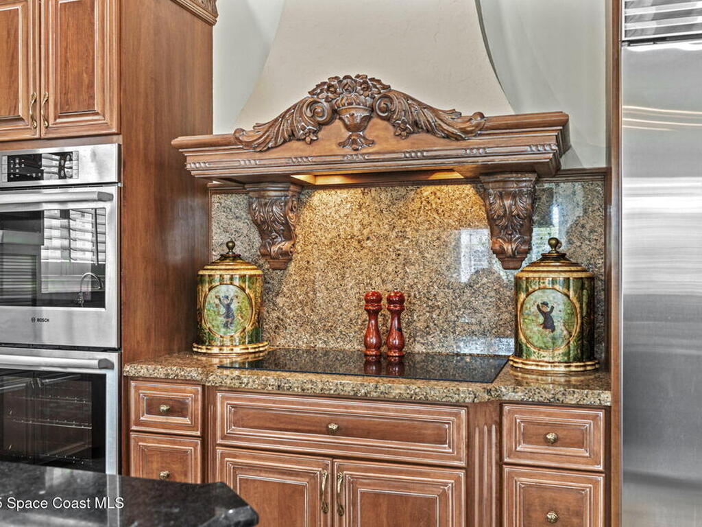 142 Lansing Island Drive, Indian Harbour Beach, FL 32937