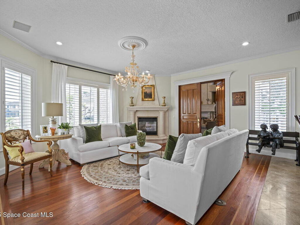 142 Lansing Island Drive, Indian Harbour Beach, FL 32937