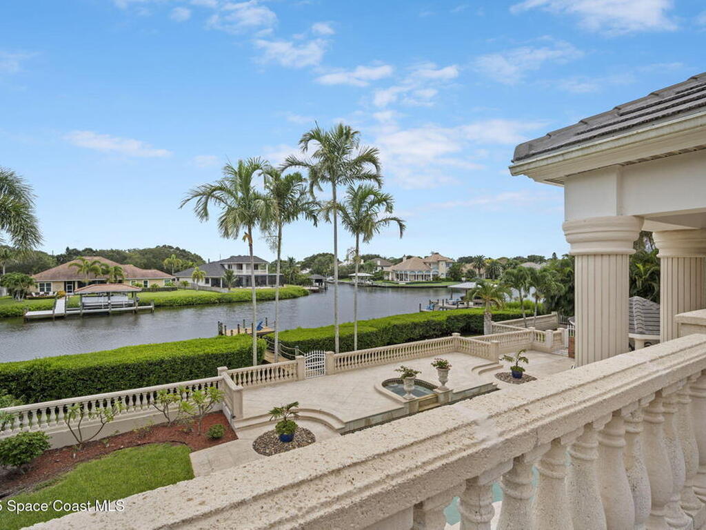 142 Lansing Island Drive, Indian Harbour Beach, FL 32937