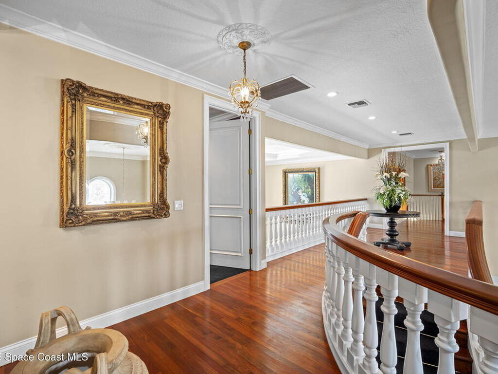 142 Lansing Island Drive, Indian Harbour Beach, FL 32937