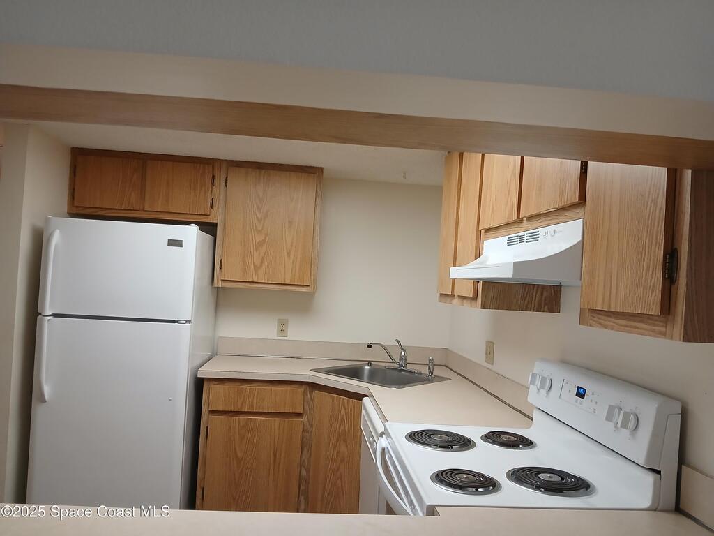 1698 Sunny Brook Lane, Palm Bay, FL 32905