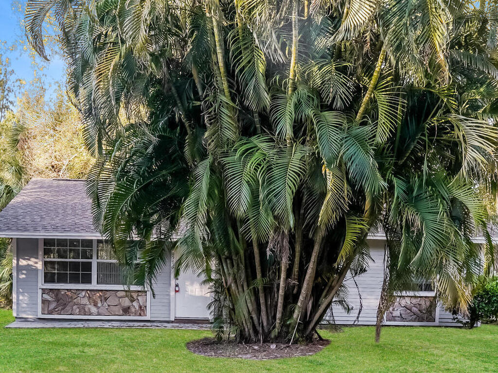 6576 4th Lane, Vero Beach, FL 32968