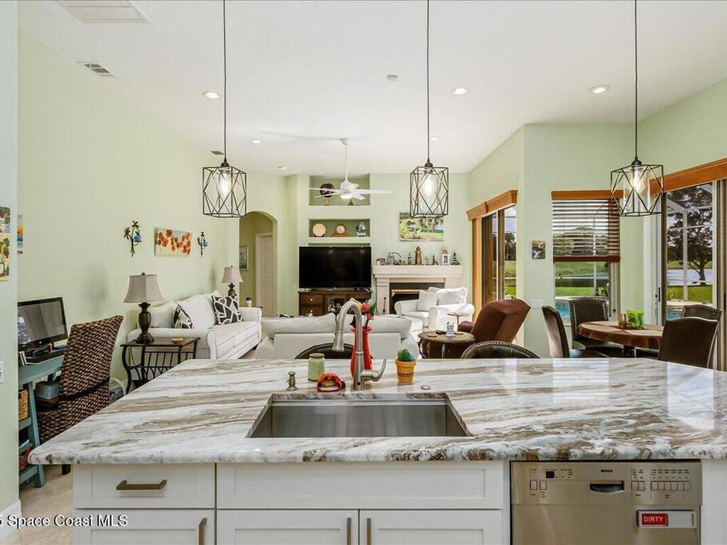 7981 Bradwick Way, Suntree, FL 32940