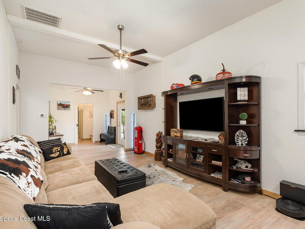 3480 Coral Avenue, Mims, FL 32754