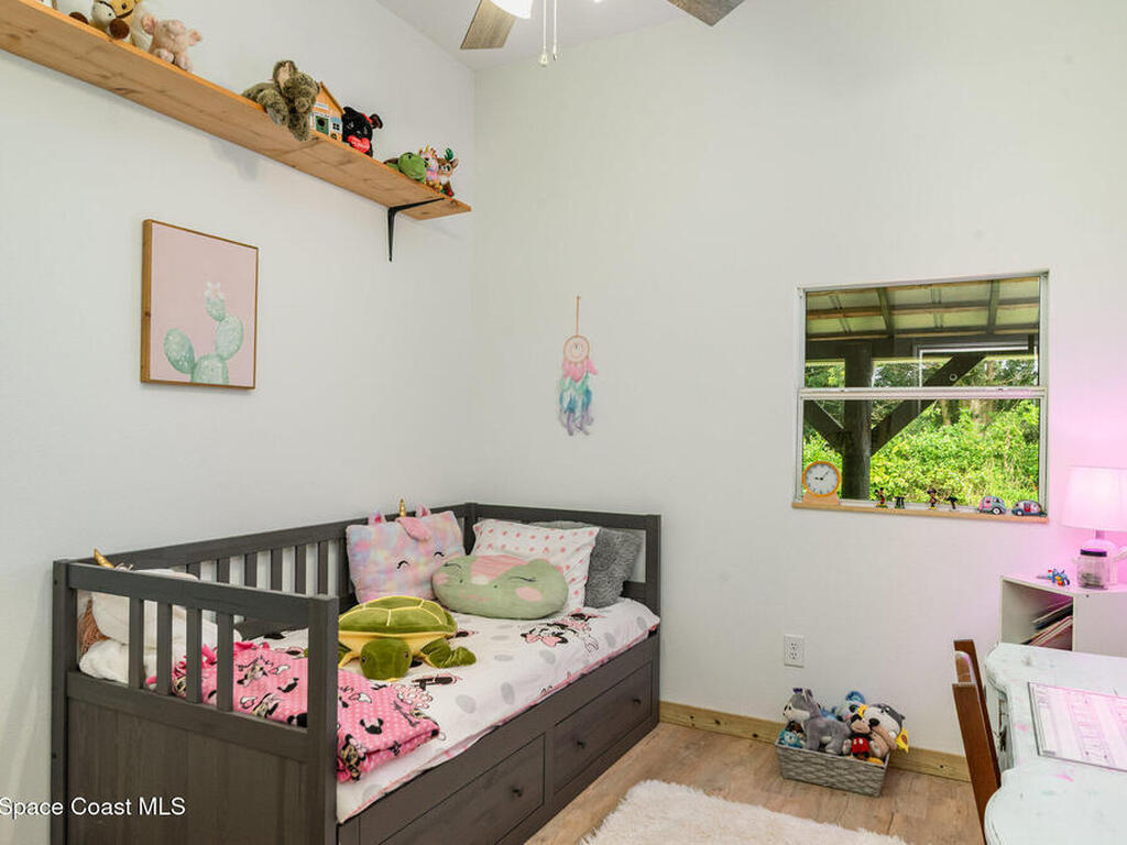 3480 Coral Avenue, Mims, FL 32754