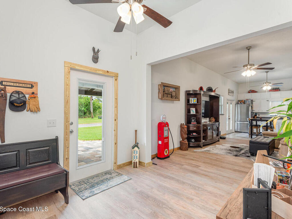 3480 Coral Avenue, Mims, FL 32754