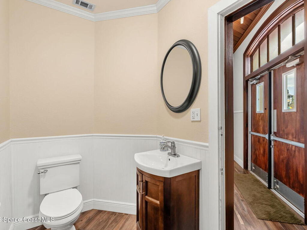 1824 S Harbor City Boulevard, Melbourne, FL 32901