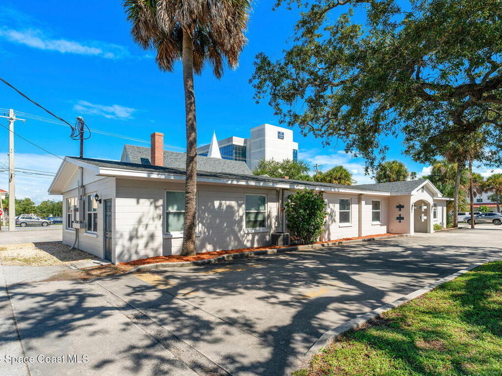 1824 S Harbor City Boulevard, Melbourne, FL 32901