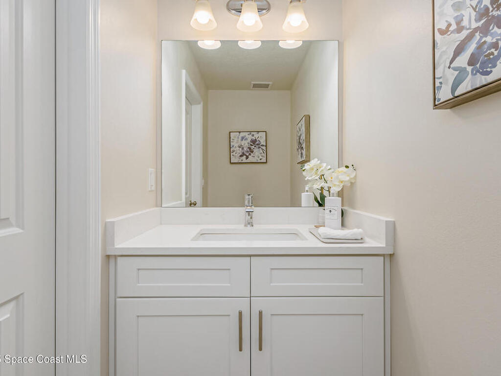 187 Hidden Woods Place, Melbourne, FL 32901