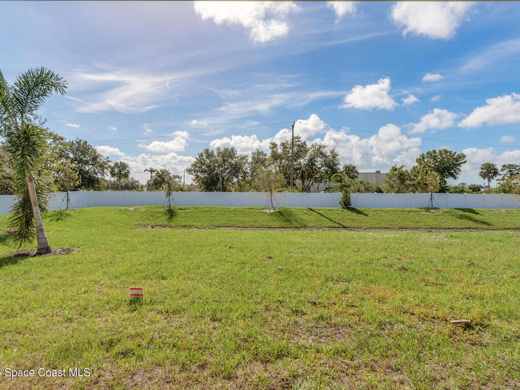 187 Hidden Woods Place, Melbourne, FL 32901