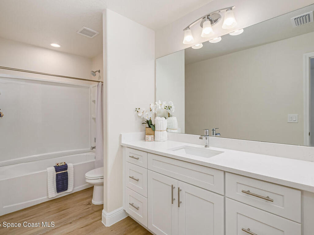 167 Hidden Woods Place, Melbourne, FL 32901