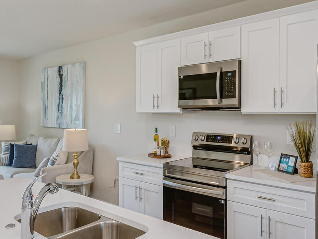 167 Hidden Woods Place, Melbourne, FL 32901