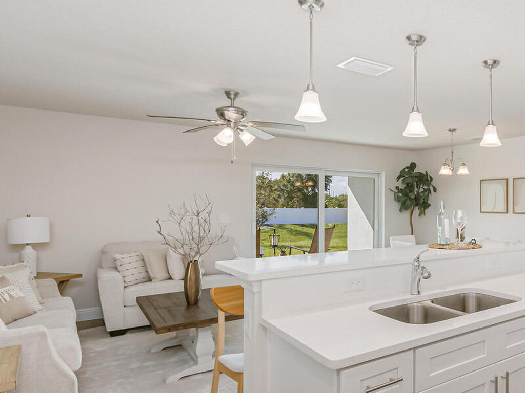 177 Hidden Woods Place, Melbourne, FL 32901