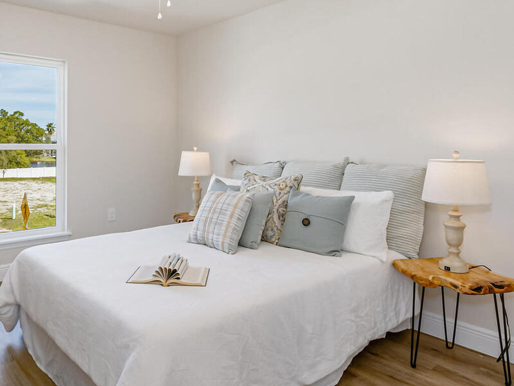 177 Hidden Woods Place, Melbourne, FL 32901