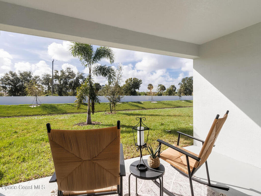 177 Hidden Woods Place, Melbourne, FL 32901