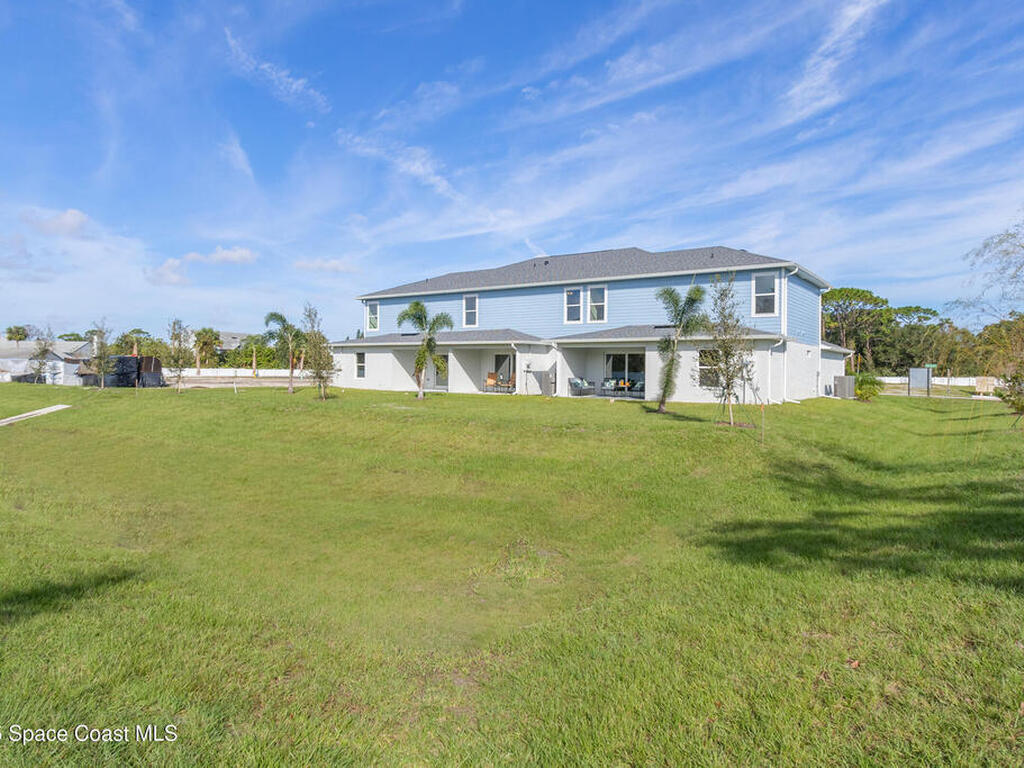 177 Hidden Woods Place, Melbourne, FL 32901