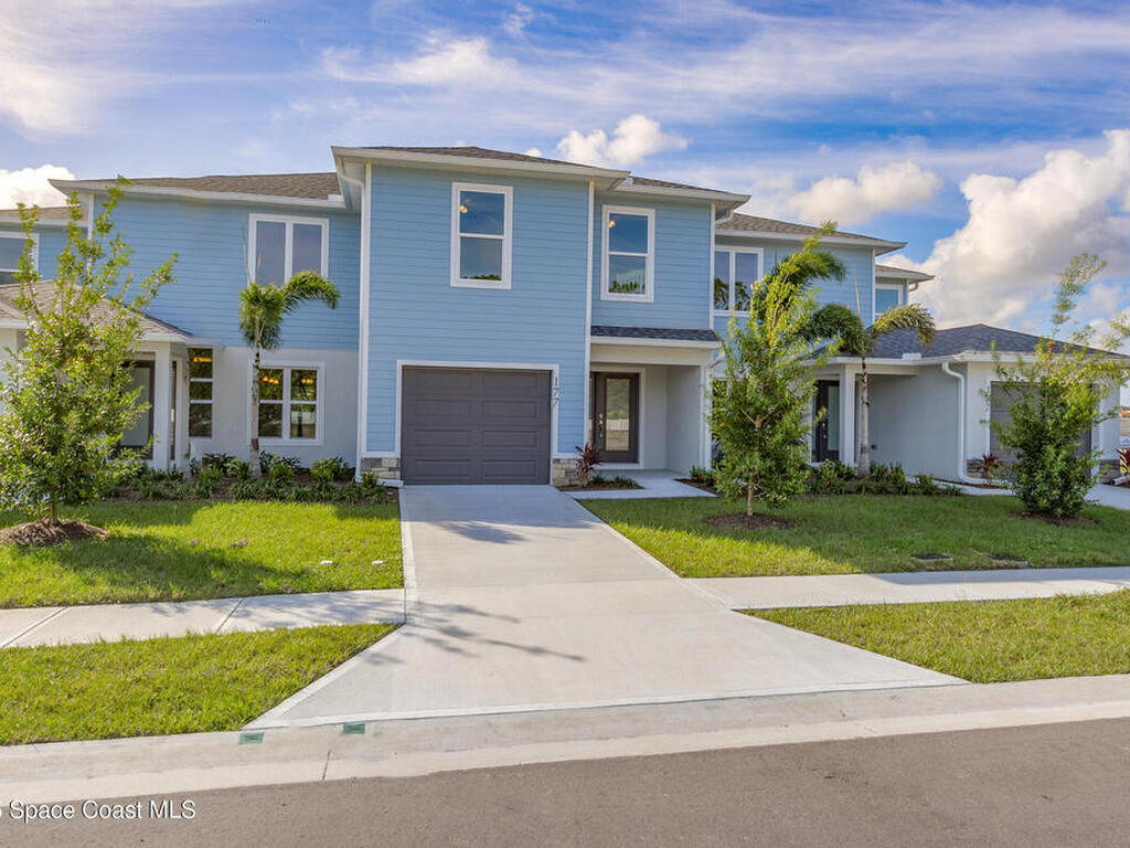 177 Hidden Woods Place, Melbourne, FL 32901