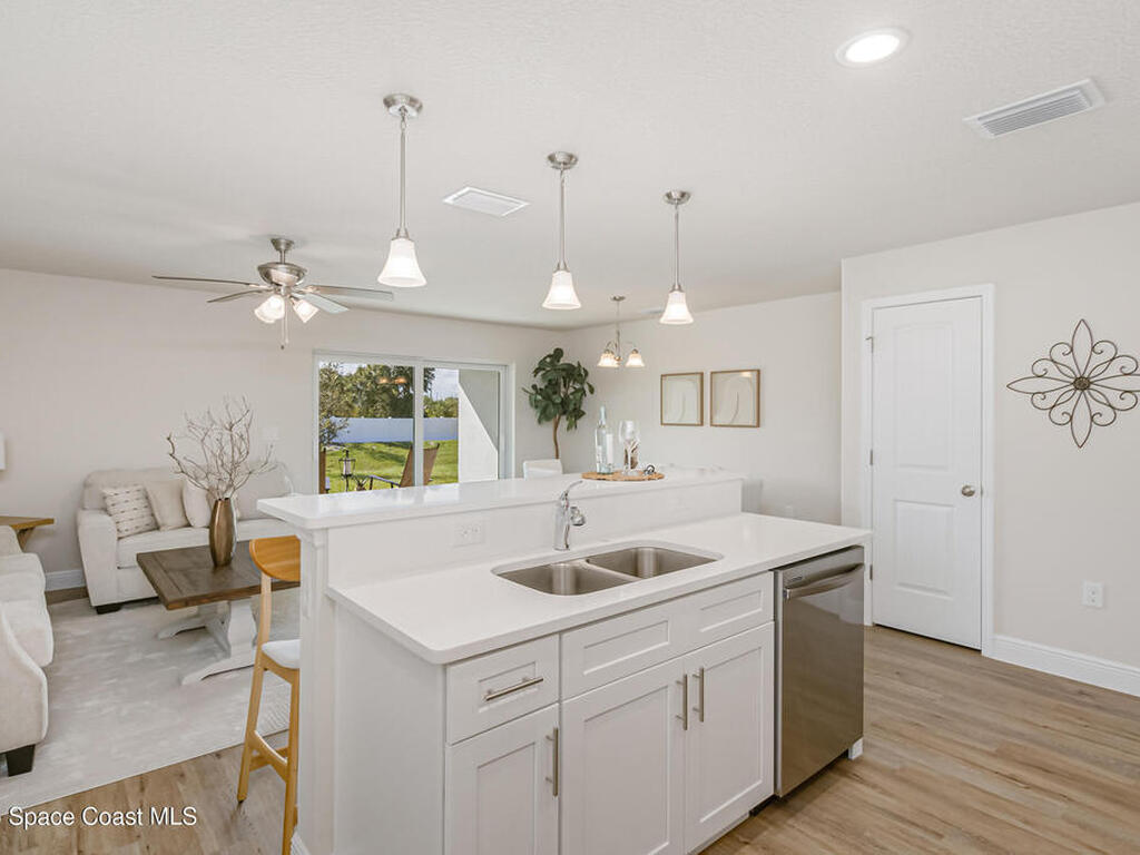 177 Hidden Woods Place, Melbourne, FL 32901