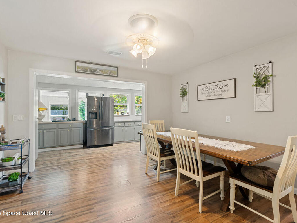 1949 36th Avenue, Vero Beach, FL 32960