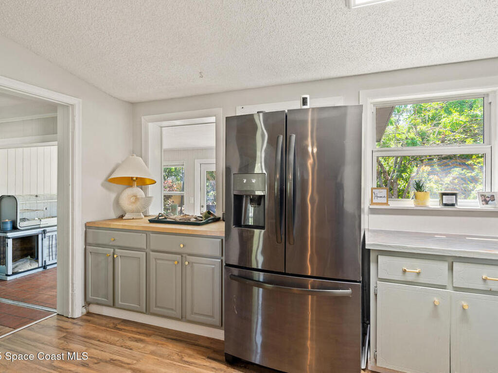 1949 36th Avenue, Vero Beach, FL 32960