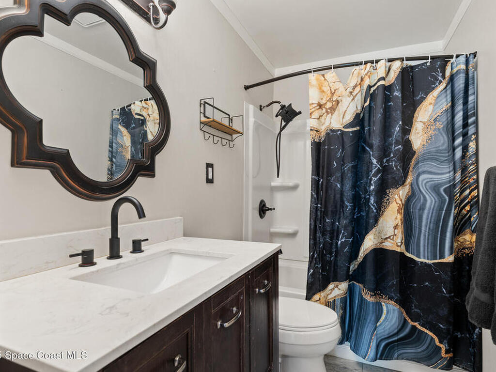 1949 36th Avenue, Vero Beach, FL 32960