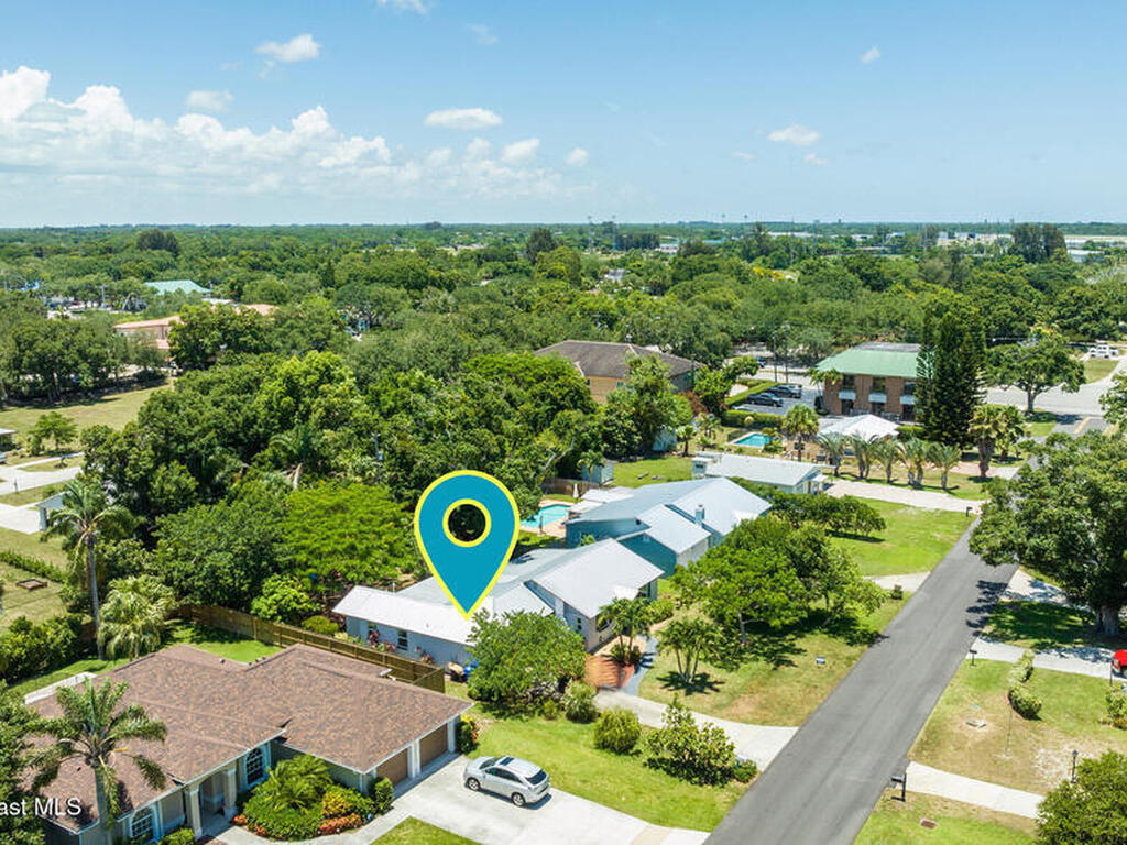 1949 36th Avenue, Vero Beach, FL 32960