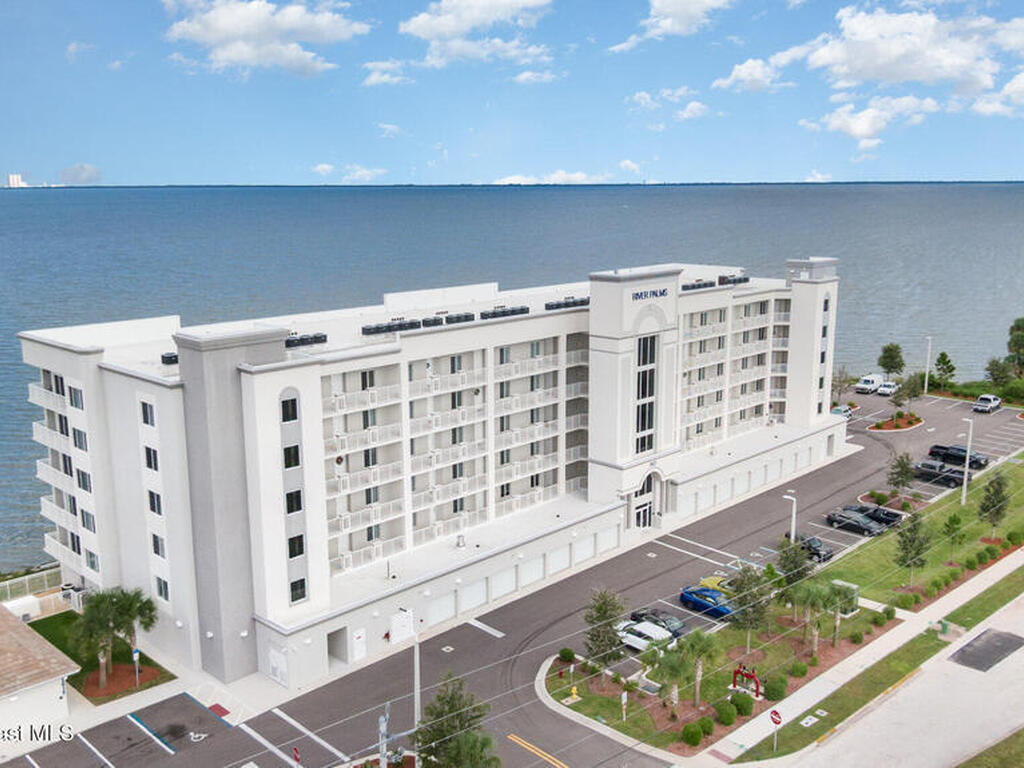 1825 Riverside Drive, Titusville, FL 32780