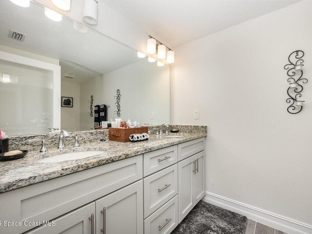 1825 Riverside Drive, Titusville, FL 32780